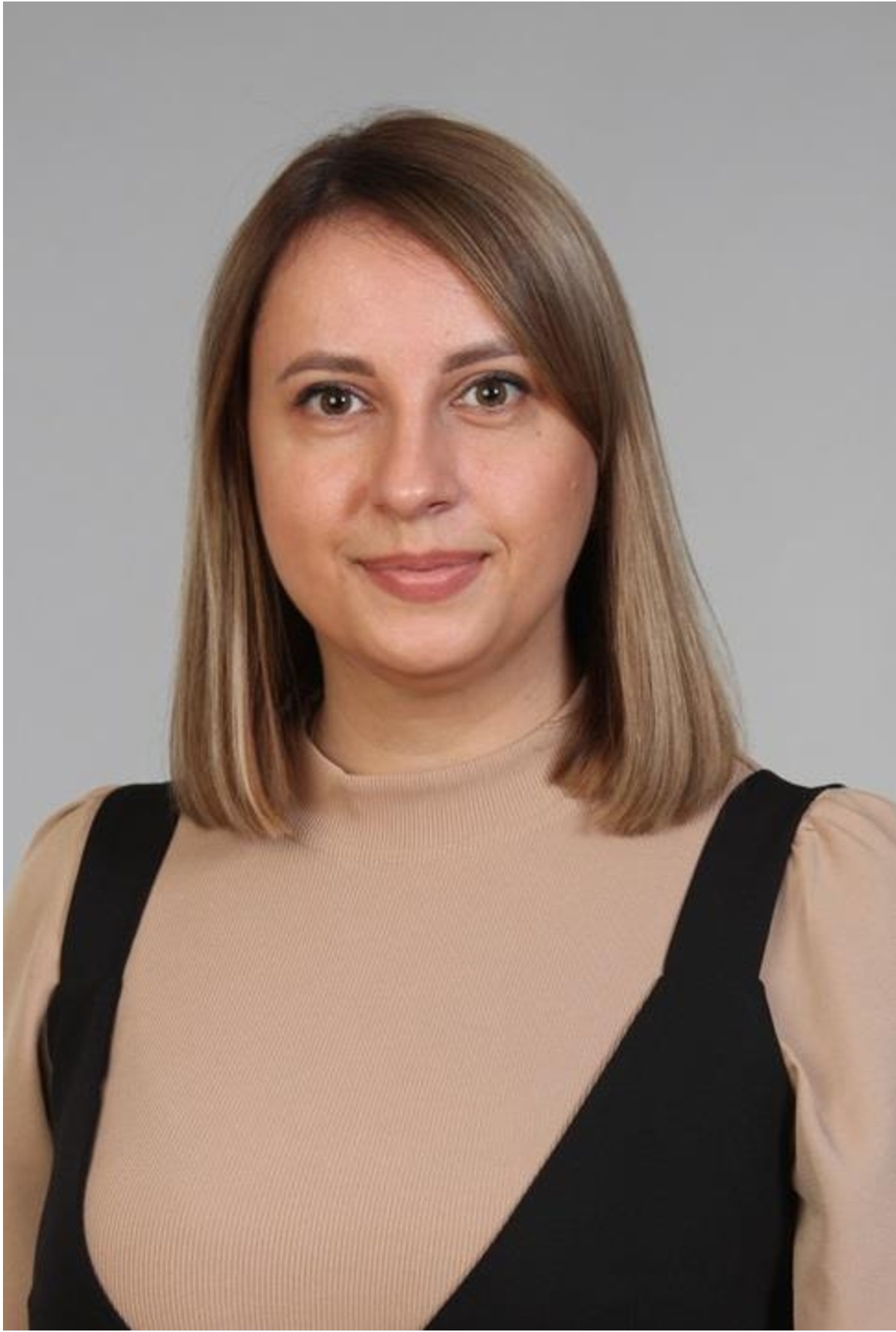 Обидная Алина Юрьевна.